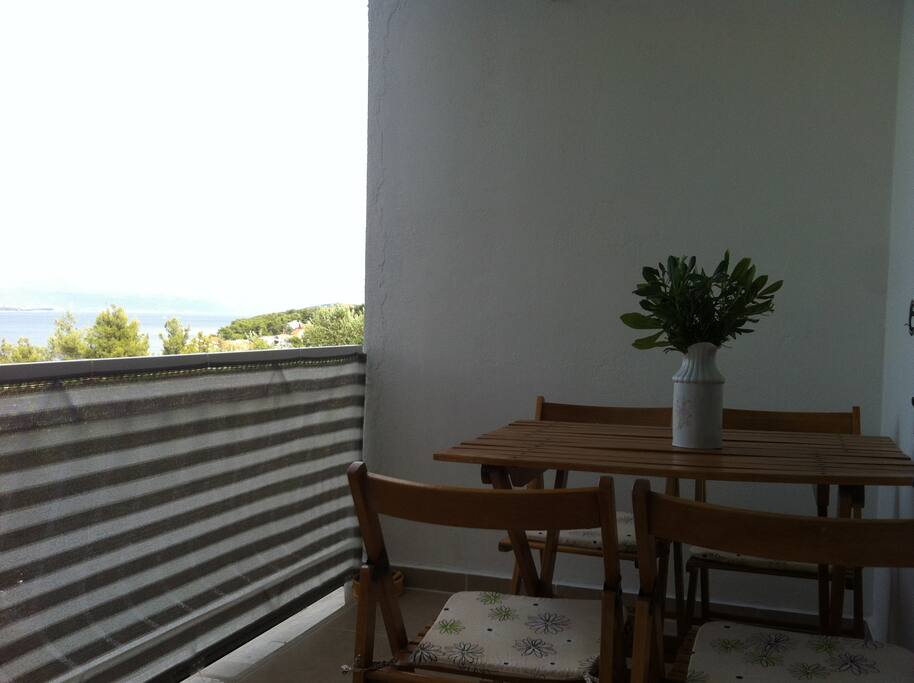 The balcony