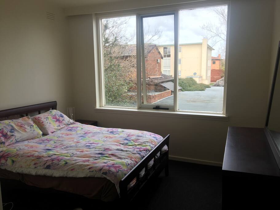 Double bedded bedroom