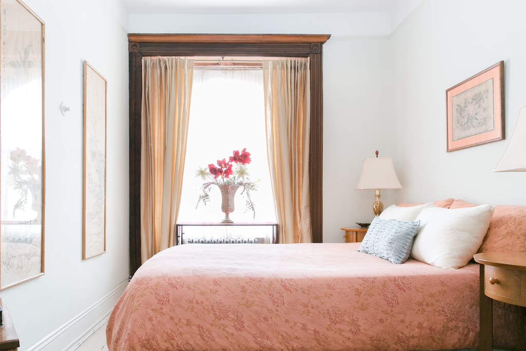 2nd Bedroom Queen Bed