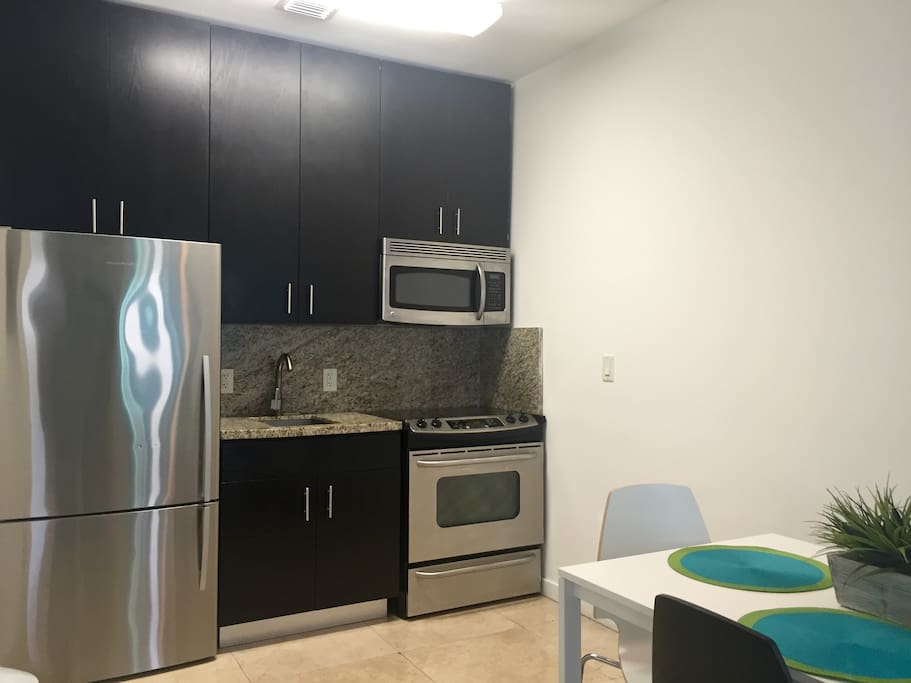 Fully equipped kitchen with utensils
