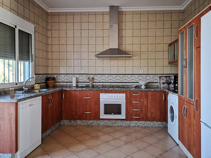 Marvelous Cottage Well Located