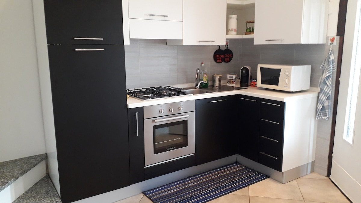 Airbnb con migliori performance: Hillside House on Lake Maggiore a Arona