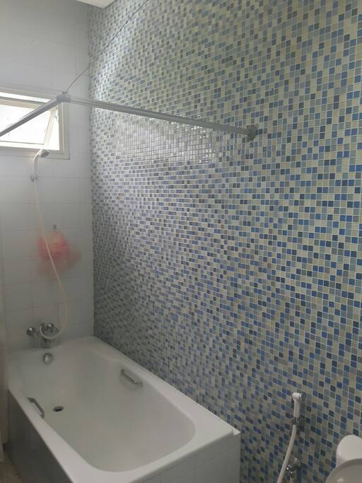 Bath Room with Bathtub