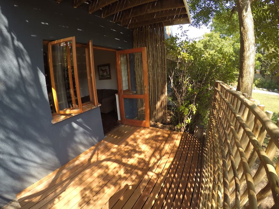 Deck onto garden to enjoy the outdoors