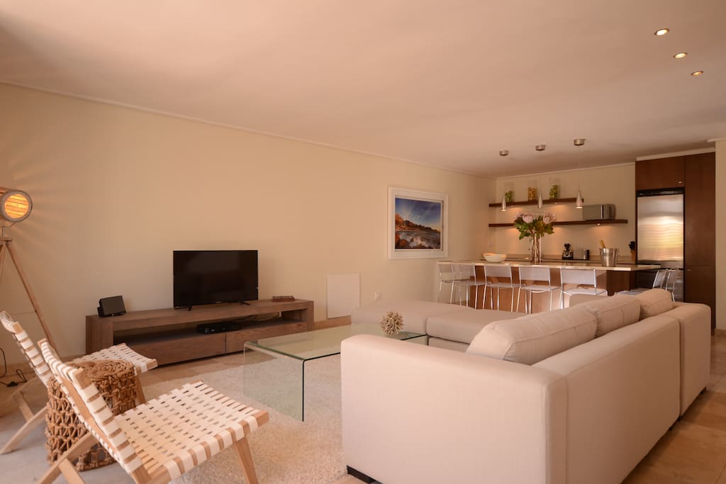 Living Area (with AC)