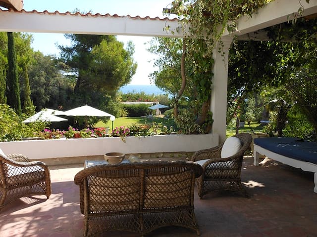 Otranto Villa sul mare stunning sea front Villa