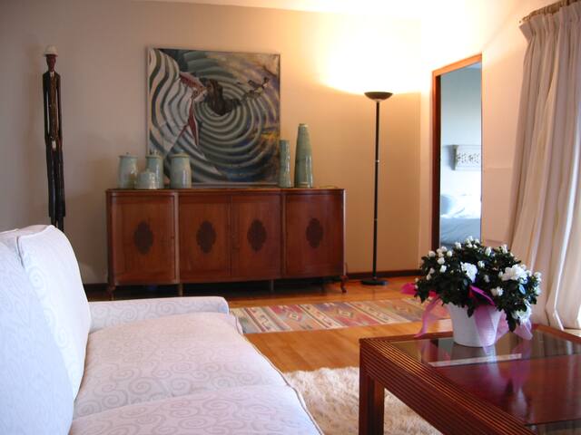 A’Capensis spacious garden flat. gallery image 3