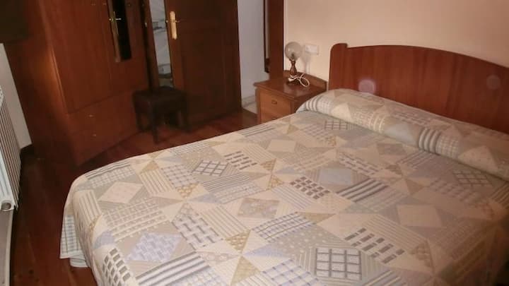 Habitación doble con cama de matrimonio 