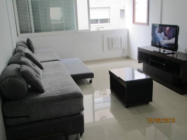 Excellent Leblon Rio Next To Beach gallery image 3