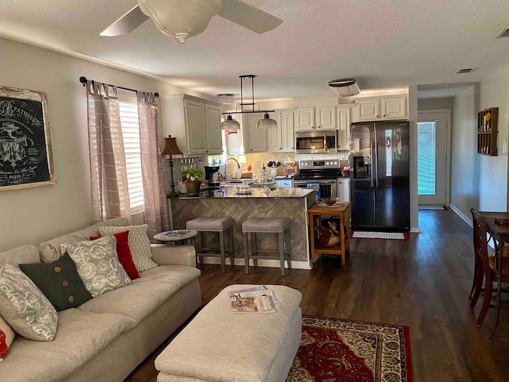 Tyler State Park Lake Vacation Rentals & Homes Texas, United States