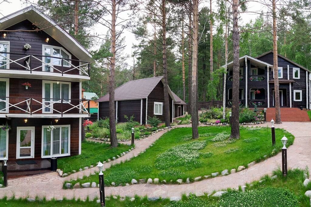 Территория Гостиничного комплекса