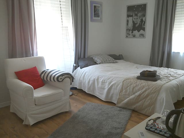 Airbnb Niederkruchten Vacation Rentals Places To Stay