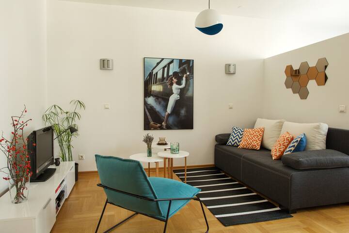 Main street-special price!