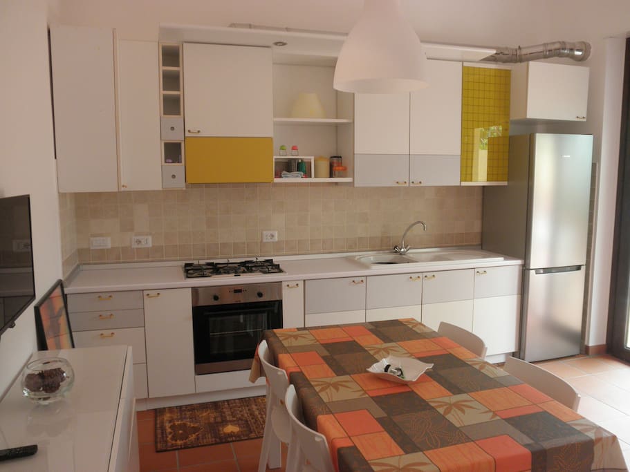 Open plan kitchen/living room
