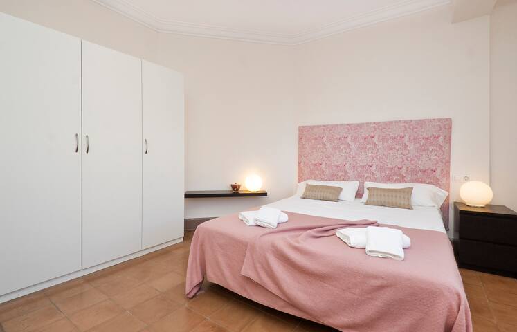 Autèntic Monumental 23 gallery image 3