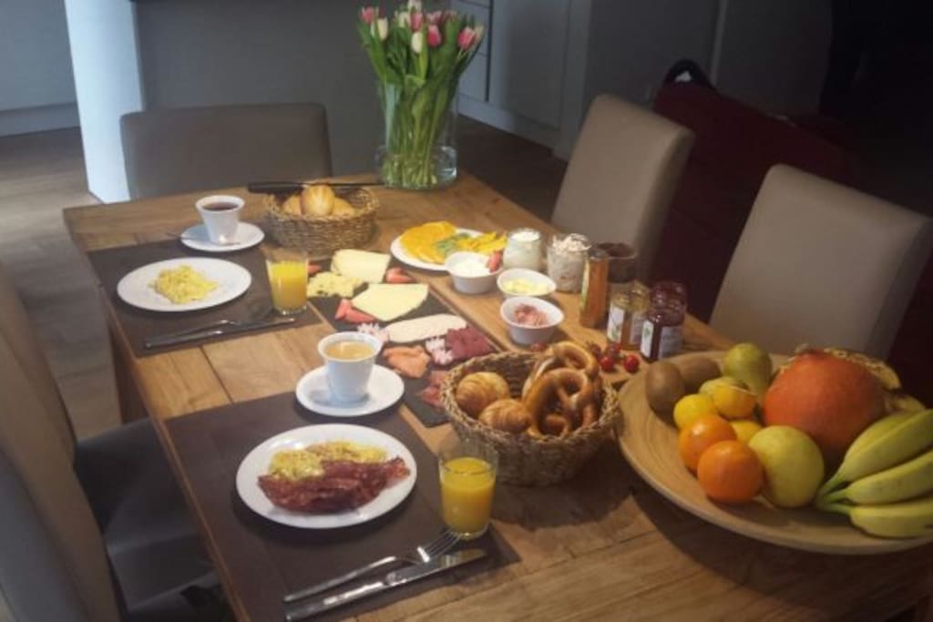 Ein gutes Frühstück gibt es auf Wunsch gerne auch.