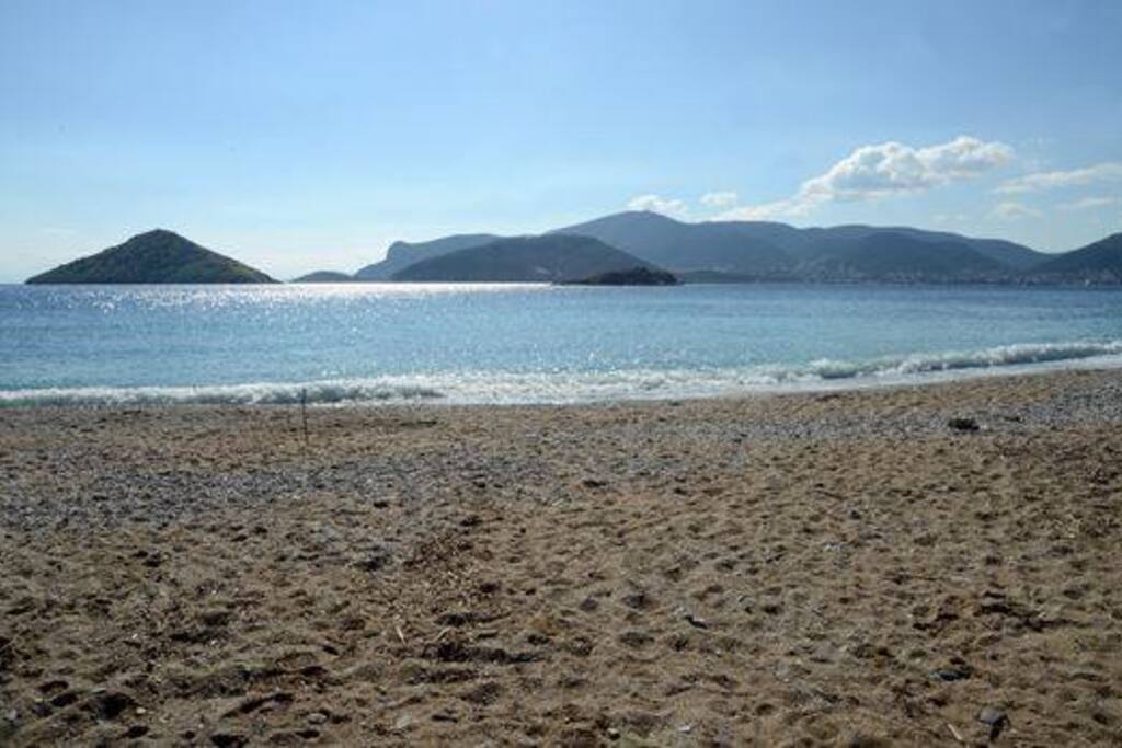 Avlaki Beach