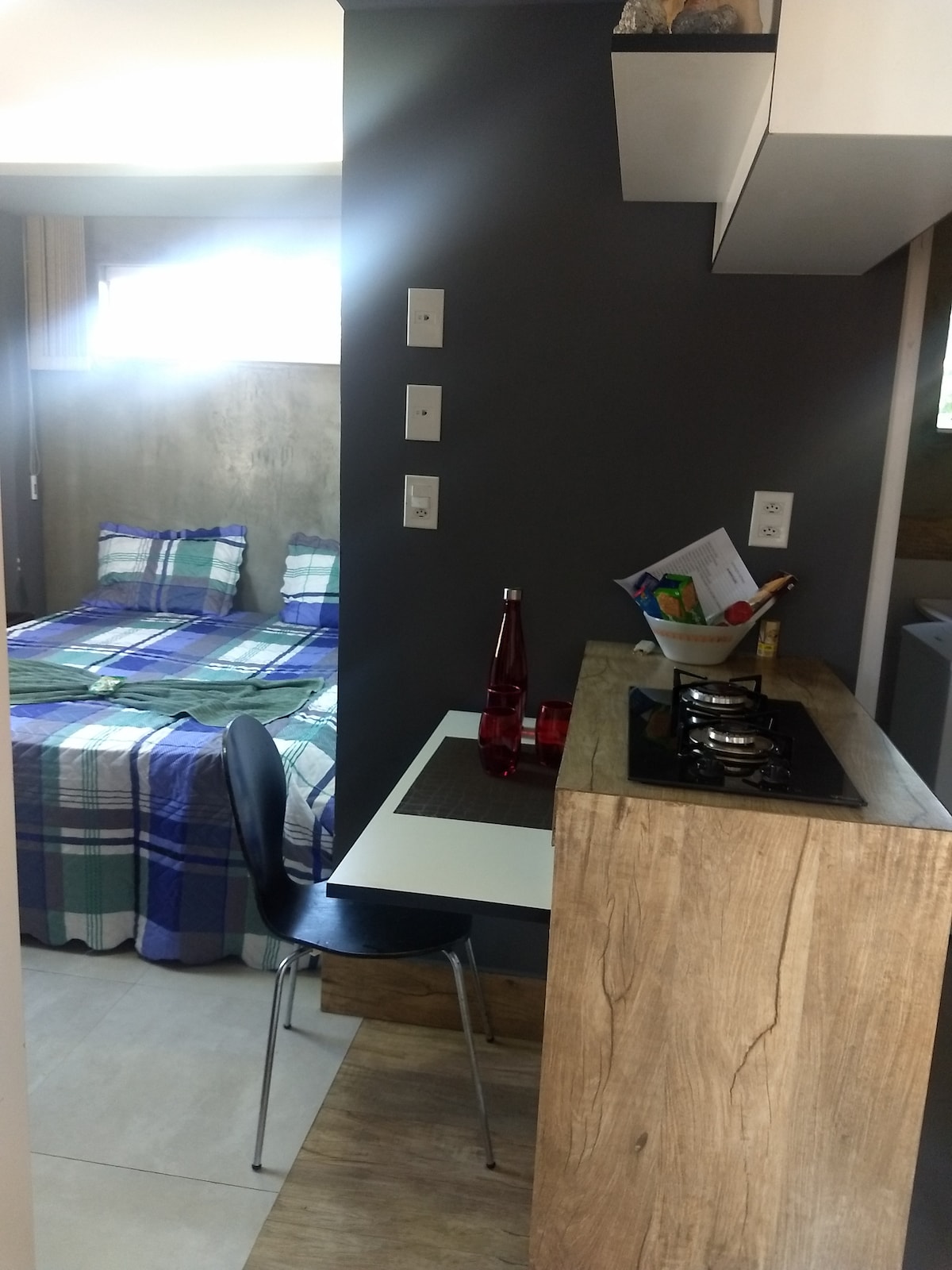 Dvojlôžková + pomocná možnosť pod posteľou