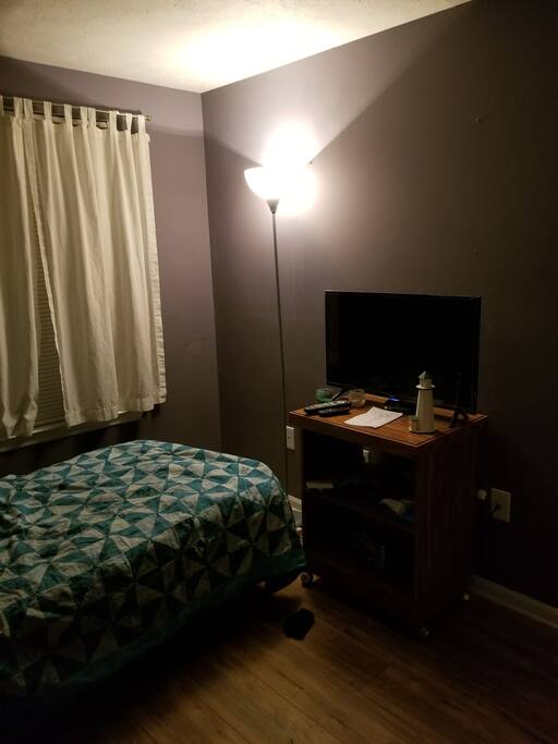 warm bedroom with cable and wifi