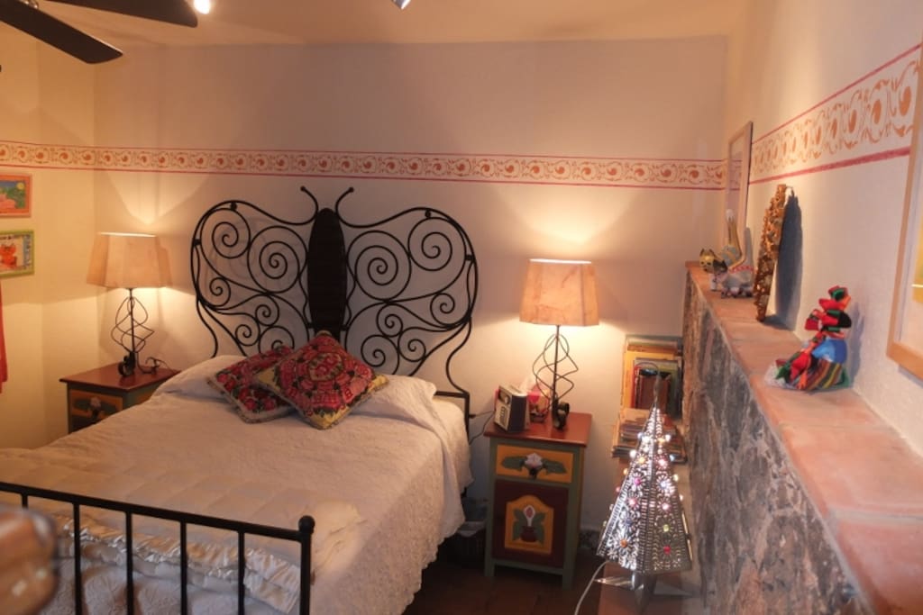 Clara room