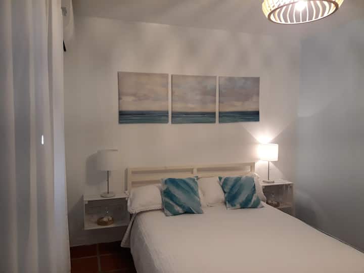 也许您睡在我们的白色房间