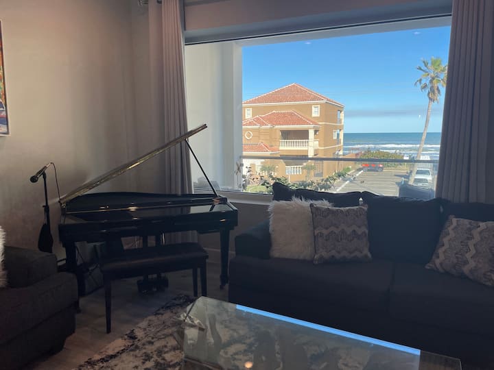 Luxury Gulf Views + Private Pool | Sleeps 25 - South Padre Island, TX