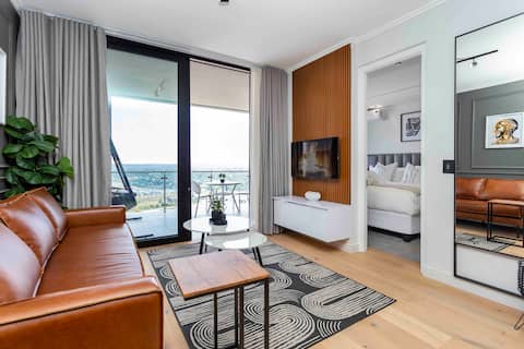 Luxury Haven at Ellipse Waterfall