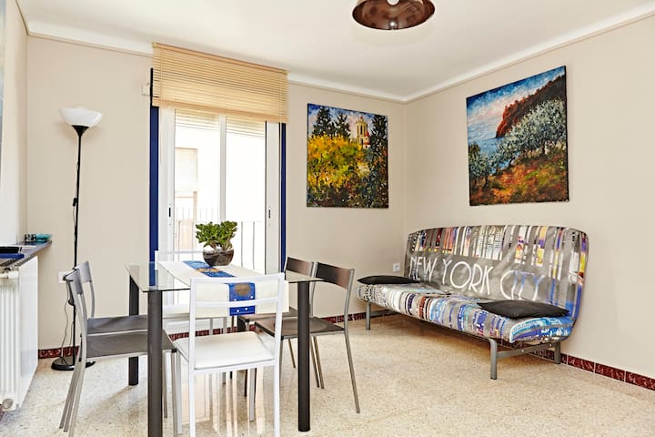 Apto casco historico tarragona.Wifi.