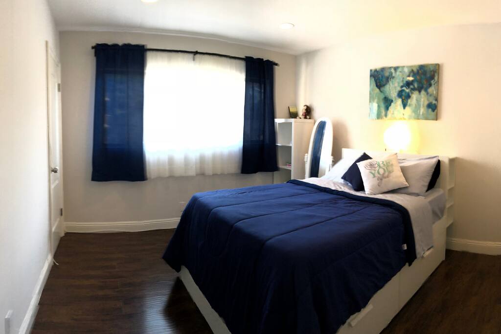 This is the double bed. 1st room in the hallway.