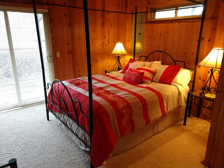 South America bedroom