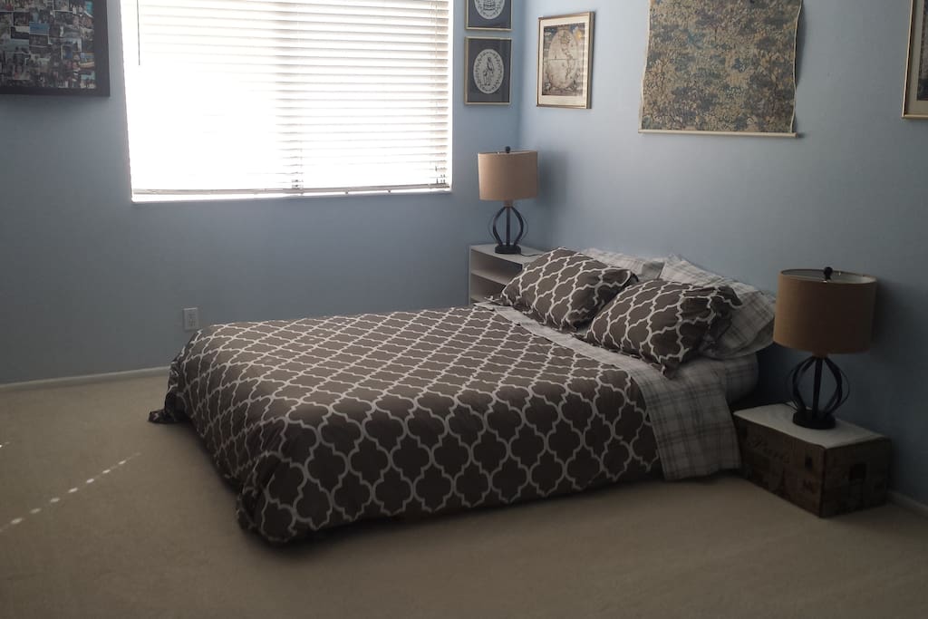 Guest bedroom