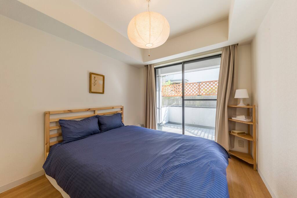 Main Bedroom with a double bed