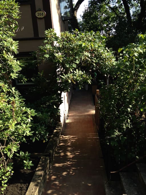 Side walk
