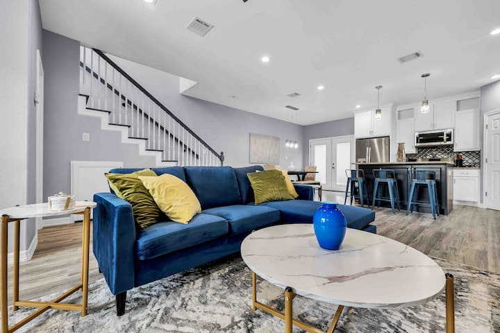 მისაღები ოთახი 2