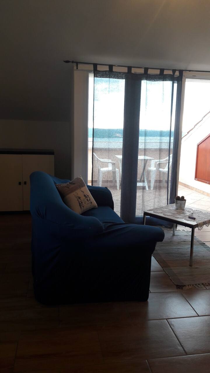 A5 Apartment With Seaview - Crikvenica