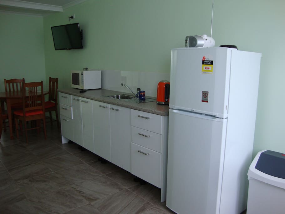 Kitchenette