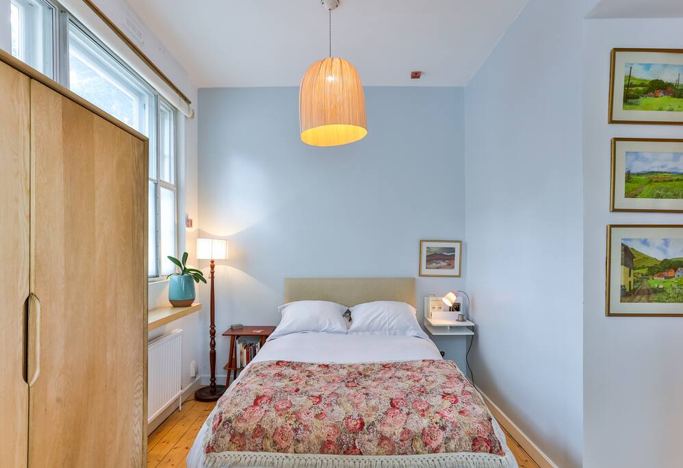 Bedroom - Vi Spring Premium double bed