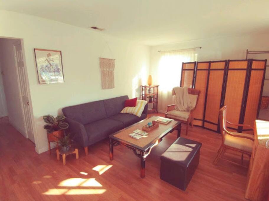 common area where guests can relax