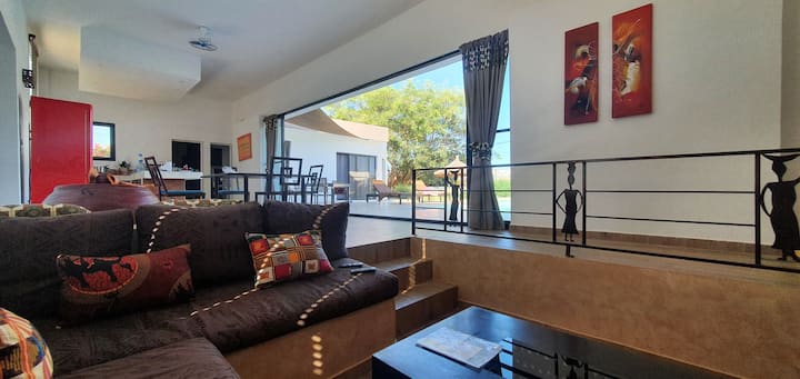 მისაღები ოთახი