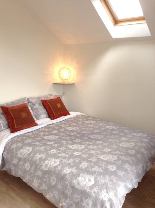 Annex bed