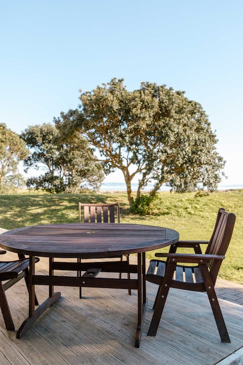 Streamside/Seaview 3 Bedroom Family Cottage