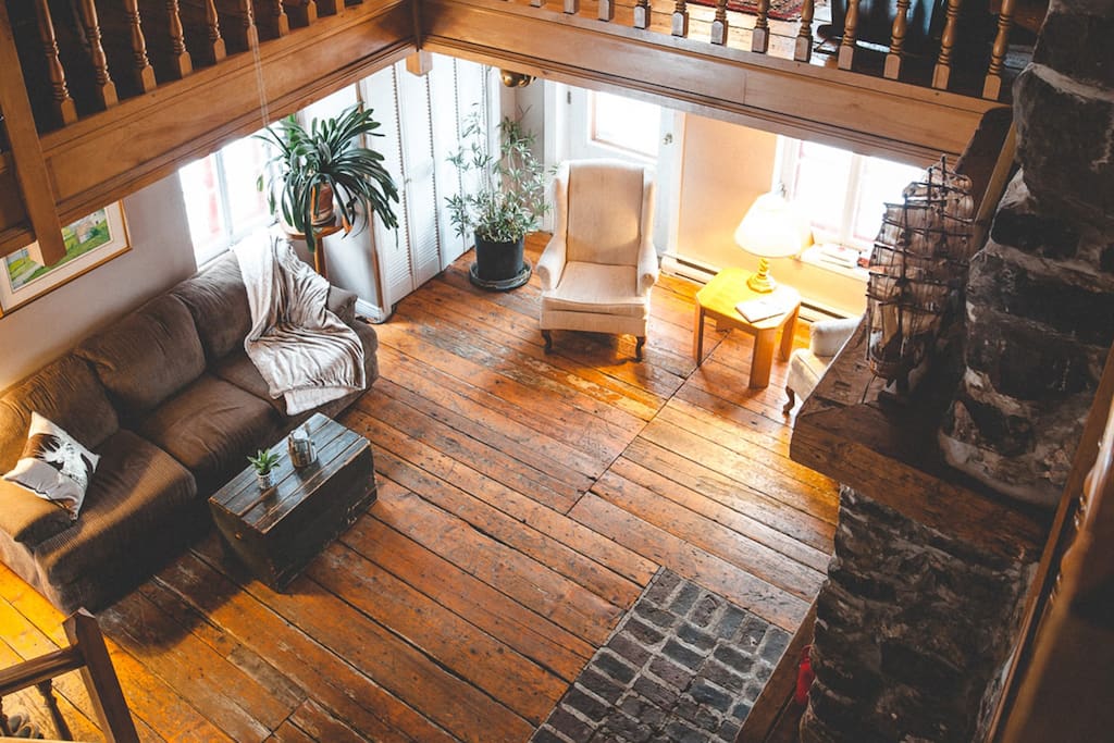 A look at the lobby from the second story.