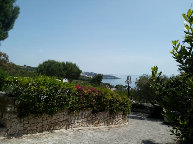 Castro Salento Villa in villaggio esclusivo