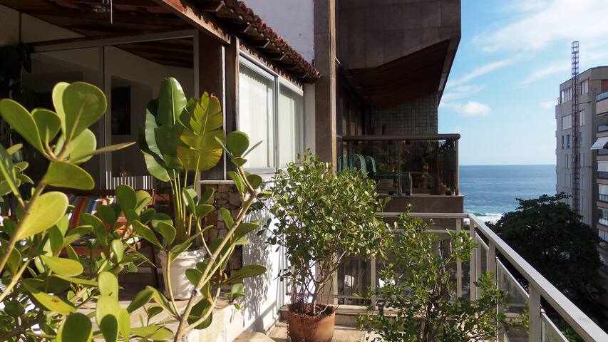 Spacious Penthouse in Ipanema gallery image 2