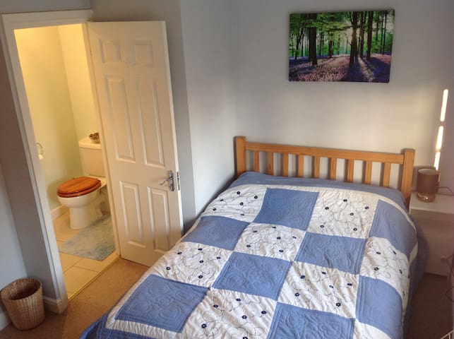 Double Room with Ensuite