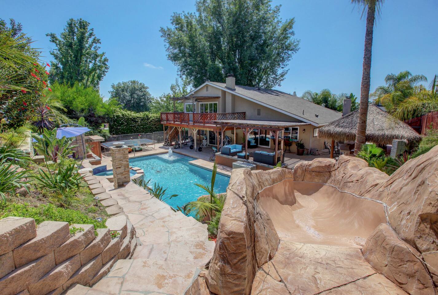 Amazing Resort Like Backyard With Giant Pool And Spa Many Water Features Including Large Amazing Resort Like Backyard With Giant Pool And Spa Many Water Features Including Large