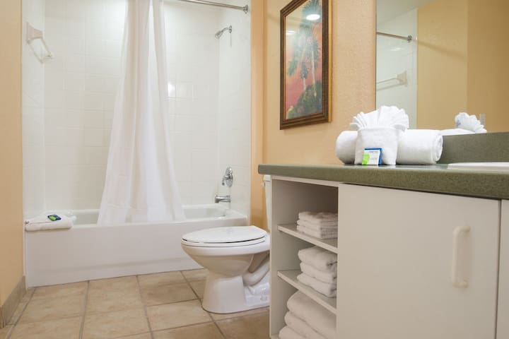 Vacation Village managed Airbnb listing 1