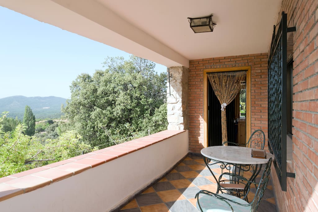 entrada principal, terraza.
