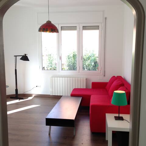 Fira Barcelona! Nice apartment!