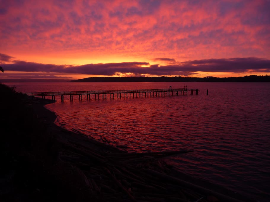 Winter Sunrise Magic. One spot to enjoy BOTH sunrise and sunset in winters. Wow.
